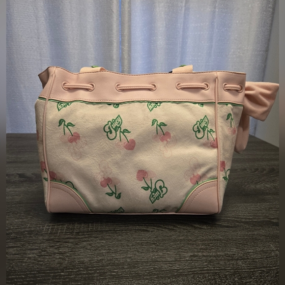 NWT JUICY Couture Retro Velour Daydreamer Cherry Tote In Pink And Cream. - Picture 3 of 13